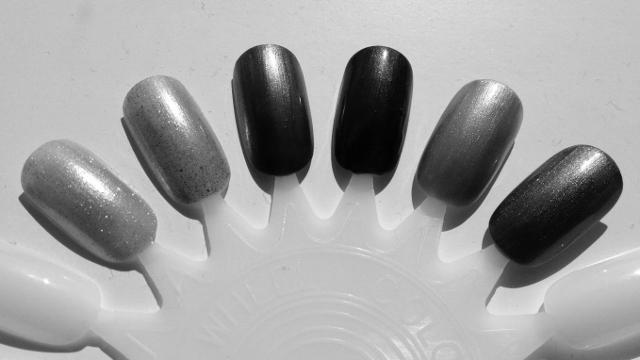 Rock Royalty Nails: 4 In The Morning by Gwen Stefani for OPI photo 1